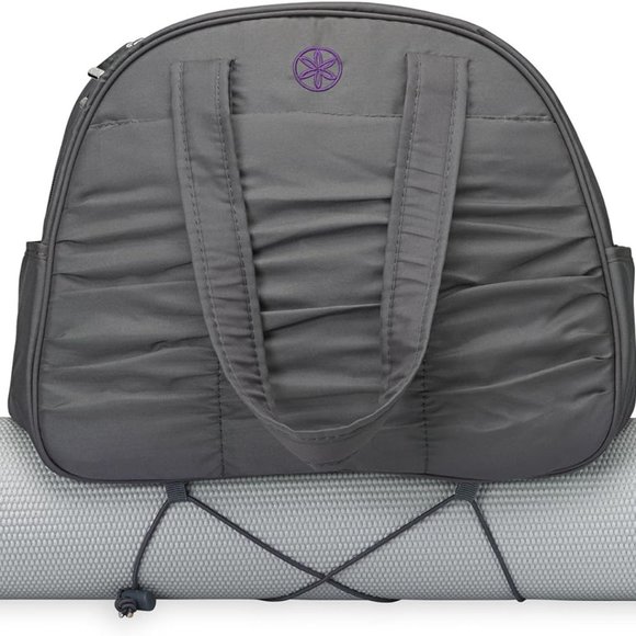 Gaiam Metro Gym Bag - Picture 1 of 6
